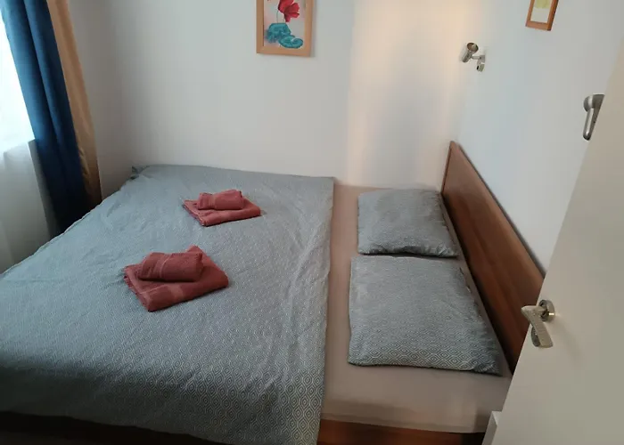 Sunny Apartment, Kokiche - White Building Liliya 阳光海滩