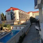 Sunny Apartment, Kokiche - White Building Liliya * ساني بيتش