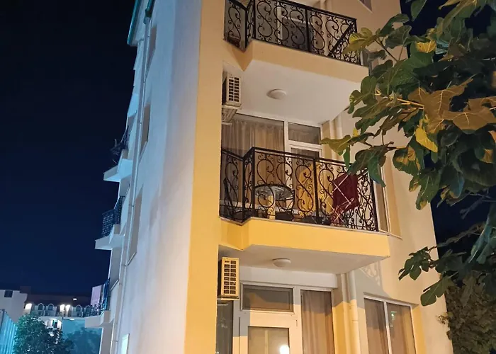 Sunny Apartment, Kokiche - White Building Liliya * Sunny Beach