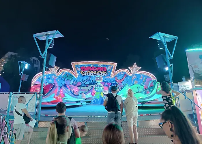 Sunny Apartment, Kokiche - White Building Liliya Apartamento