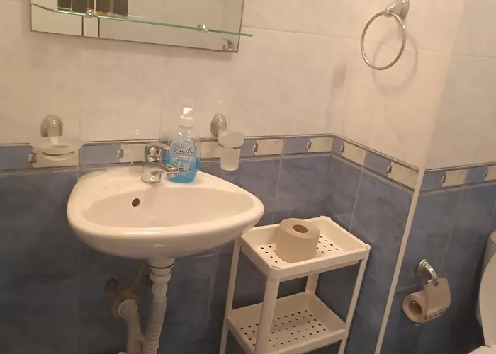 Apartamento Sunny Apartment, Kokiche - White Building Liliya