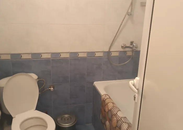 Sunny Apartment, Kokiche - White Building Liliya Apartamento